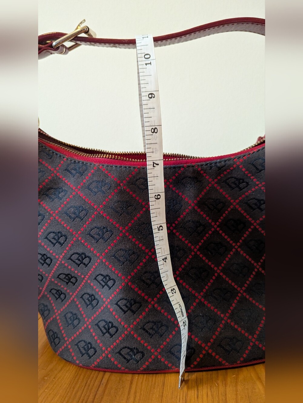Dooney & Bourke Quilt Hobo Duck Fob Tassels Navy - Picture 10 of 12